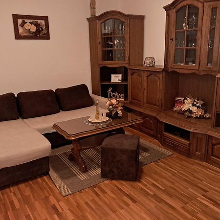 Apartman Antonio Gospić Exterior foto